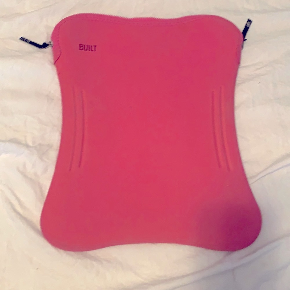 Laptop case, pink, 14” x 10”
